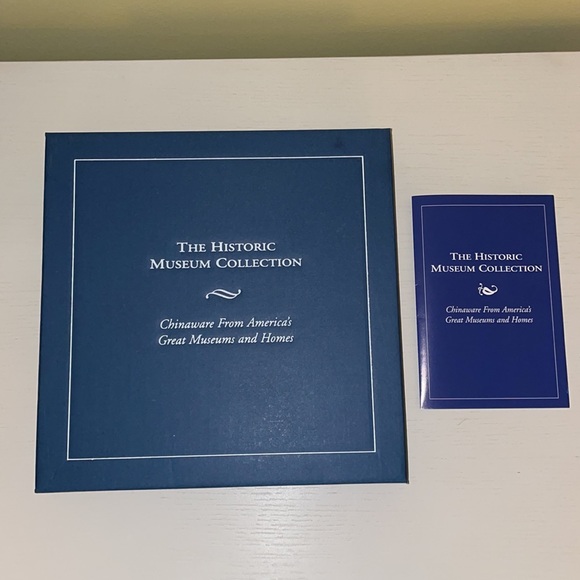 Colonial Williamsburg Historic Museum Collection Chelsea Grape Leaf Plate - Picture 3 of 4